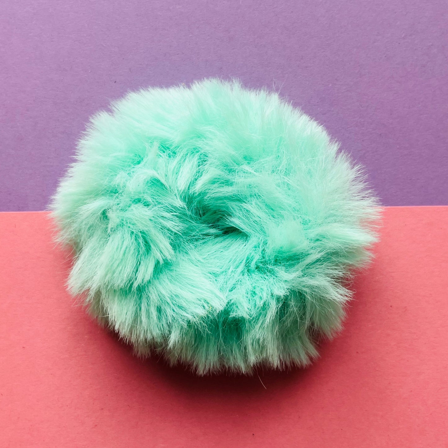 Aqua scrunchie
